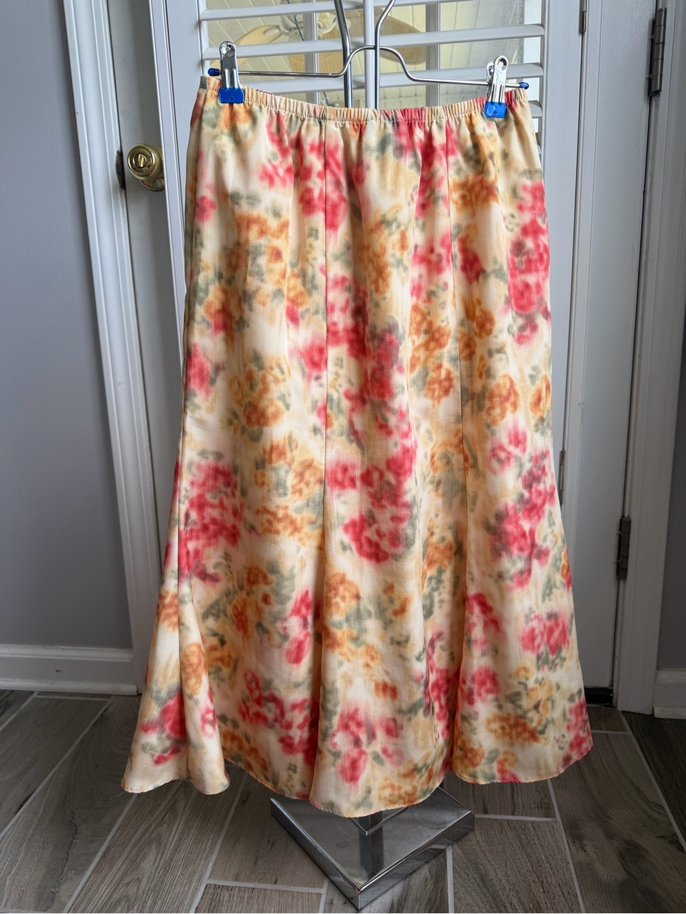 Vintage Leslie Fay watercolor midi skirt 10P 90s fairycore